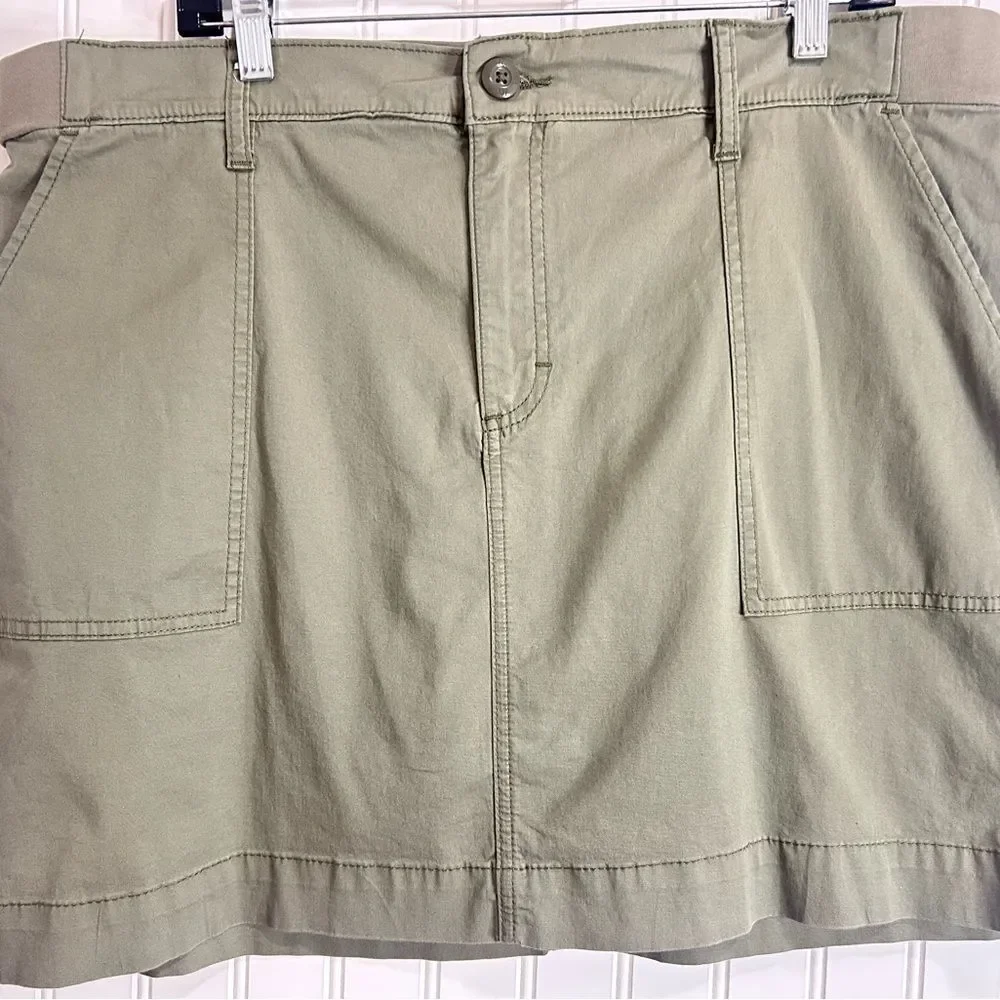 Lee Green Cargo Shorts Relaxed Fit